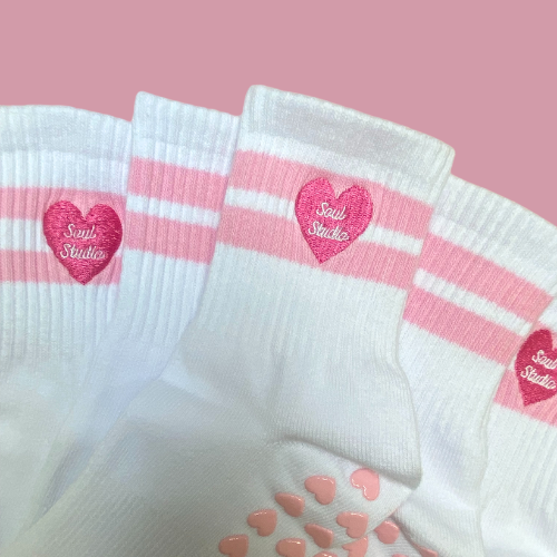 Iconic Grip Socks - ABCDEFG I have to go